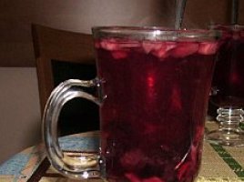 Zapékaný rumový ovocný čaj